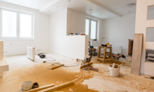 Άδεια για ανακαίνιση σπιτιού: Πότε χρειάζεται και τι ισχύει στην πολυκατοικία