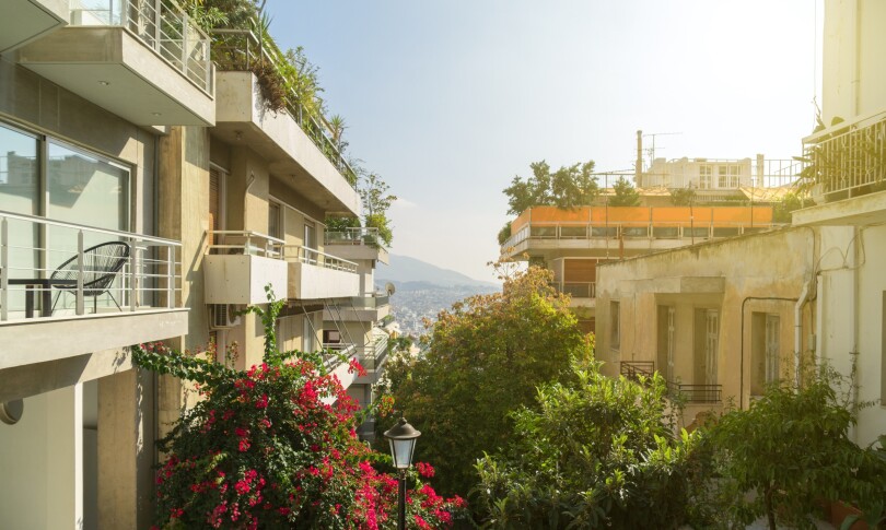 Προετοίμασε την πολυκατοικία σου για την άνοιξη: 6 εργασίες για τους ανοιξιάτικους μήνες