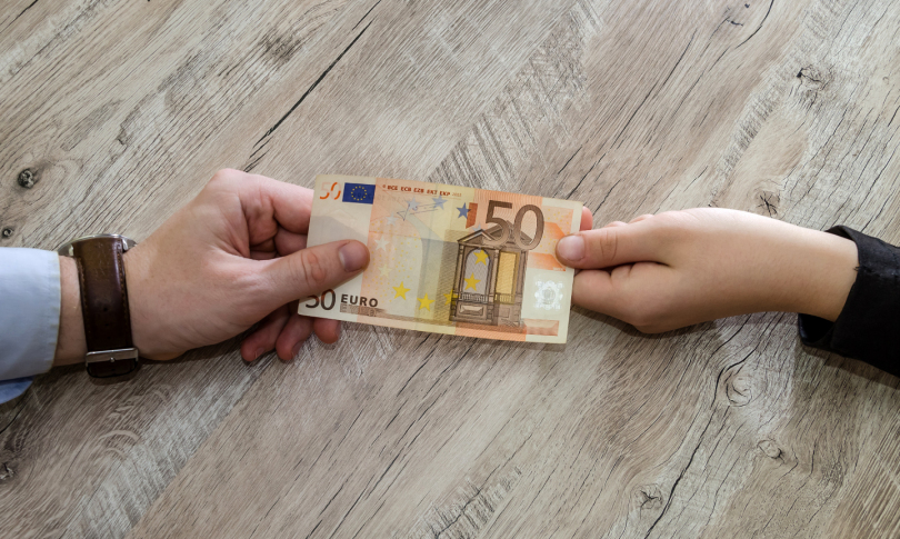 polikatikia_ο_απολυτος_οδηγος_κοινοχρηστων